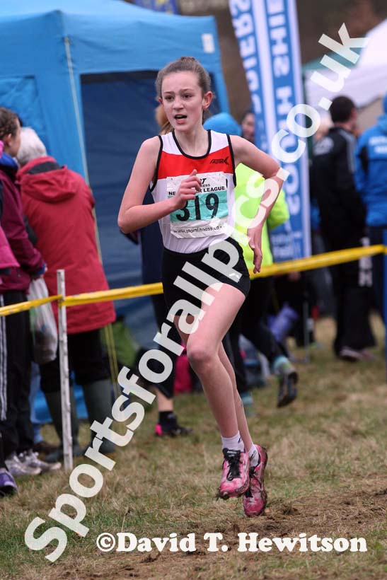 Under-13 girls green 319 NEHL, Wallington Hall. Photo: David T. Hewitson/Sports for All Pics
